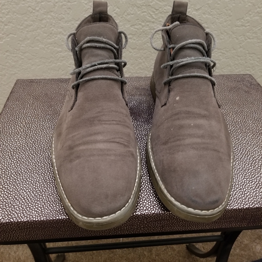 Dress shoes 8 1/2.-.9